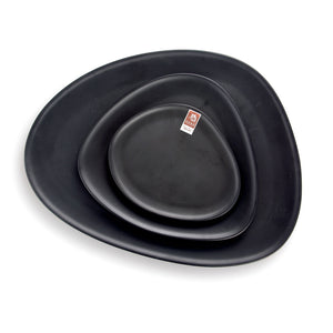 8.7 Inch Black Matte Triangle Melamine Restaurant Plates M618262MS